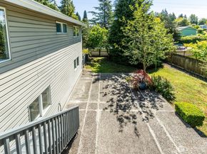 4010 191st ST SW, Lynnwood WA 98036