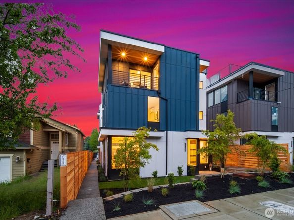 8825 C Wallingford Avenue N, Seattle WA 98103
