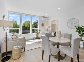 8825 C Wallingford Avenue N, Seattle WA 98103