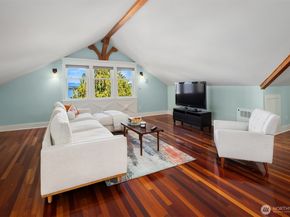 1423 37th Avenue, Seattle WA 98122