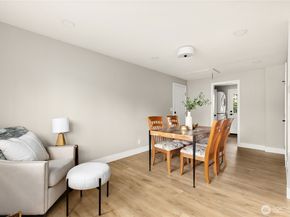 1402 N 136th Street, Seattle WA 98133