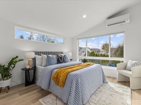 6530 18th Avenue SW B, Seattle WA 98106