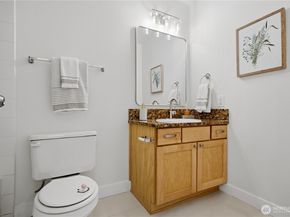 4281 152nd Court SE 3A, Bellevue WA 98006