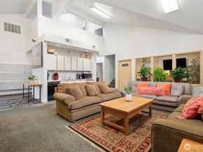 12618 109th Court NE H101, Kirkland WA 98034