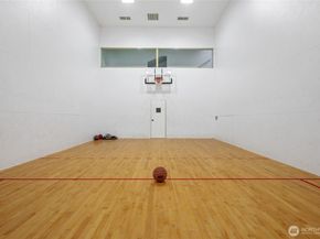 12618 109th Court NE H101, Kirkland WA 98034