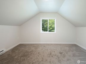 3827 Wetmore Avenue, Everett WA 98201