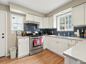 3827 Wetmore Avenue, Everett WA 98201