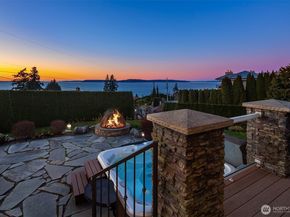 17003 Talbot Road, Edmonds WA 98026