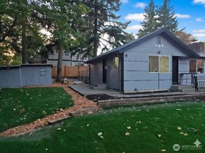 1147 Aberdeen Avenue NE, Renton WA 98056