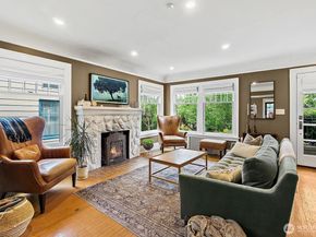 1114 N 77th Street, Seattle WA 98103