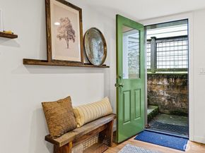 1114 N 77th Street, Seattle WA 98103