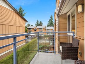 8248 126th Avenue NE C305, Kirkland WA 98033