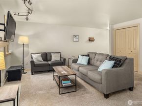 8248 126th Avenue NE C305, Kirkland WA 98033