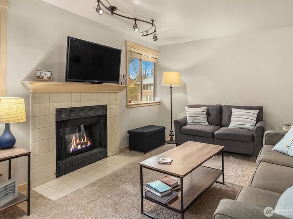 8248 126th Avenue NE C305, Kirkland WA 98033