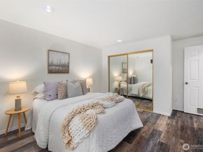 9920 NE 119th St 107, Kirkland WA 98034