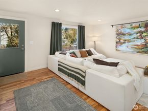 5035 25th Avenue SW, Seattle WA 98106