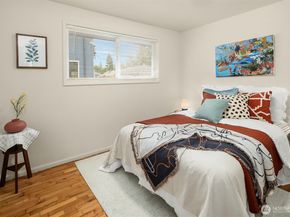 5035 25th Avenue SW, Seattle WA 98106