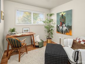 5035 25th Avenue SW, Seattle WA 98106