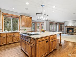 14225 SE 87th Place, Newcastle WA 98059