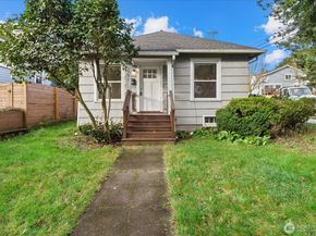7361 17th Avenue NW, Seattle WA 98117