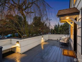 3234 35th Avenue W, Seattle WA 98199