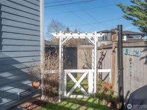 629 Emory Drive, Snohomish WA 98290