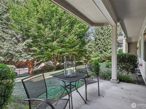 2840 139th Avenue SE 15, Bellevue WA 98005