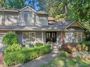 2713 224th Avenue NE, Sammamish WA 98074
