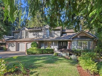 2713 224th Avenue NE