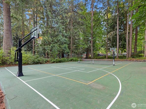 2713 224th Avenue NE, Sammamish WA 98074