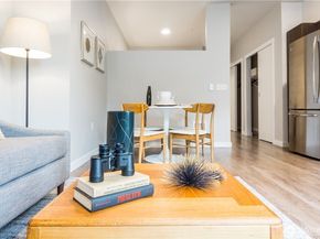 1085 103rd Avenue NE 206, Bellevue WA 98004