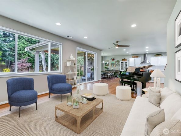 502 S 187th Lane, Burien WA 98148