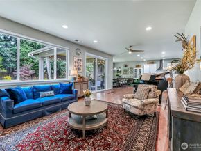 502 S 187th Lane, Burien WA 98148