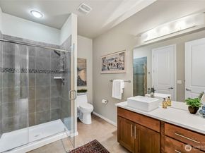 502 S 187th Lane, Burien WA 98148