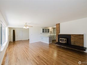 4540 NW Inverness Court, Bremerton WA 98312
