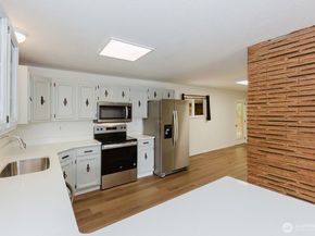 4540 NW Inverness Court, Bremerton WA 98312