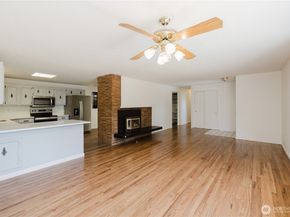 4540 NW Inverness Court, Bremerton WA 98312