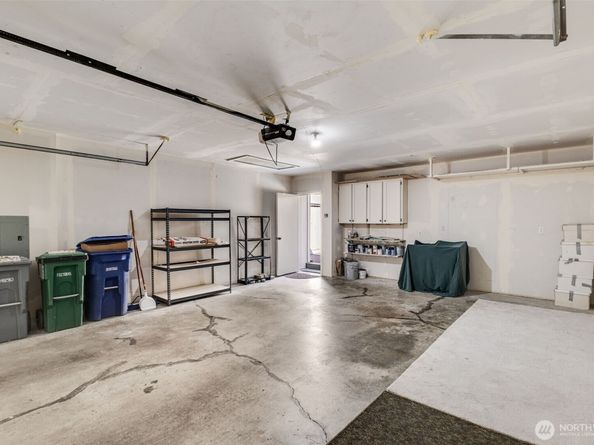 2944 Kennewick Place NE, Renton WA 98056