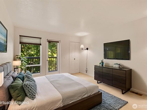 2944 Kennewick Place NE, Renton WA 98056