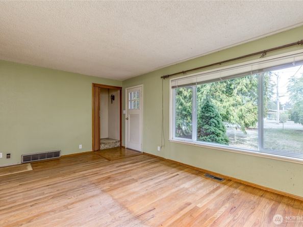 29309 112th Avenue SE, Auburn WA 98092