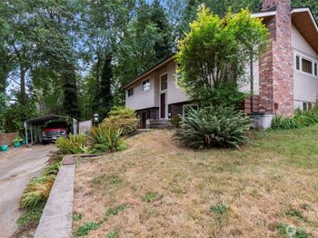 223 Alnus Way