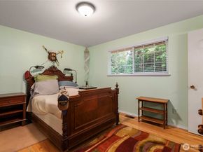 223 Alnus Way, Bremerton WA 98310