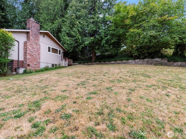 223 Alnus Way, Bremerton WA 98310