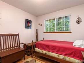 223 Alnus Way, Bremerton WA 98310