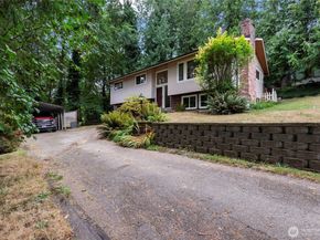 223 Alnus Way, Bremerton WA 98310