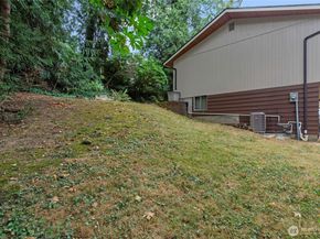 223 Alnus Way, Bremerton WA 98310