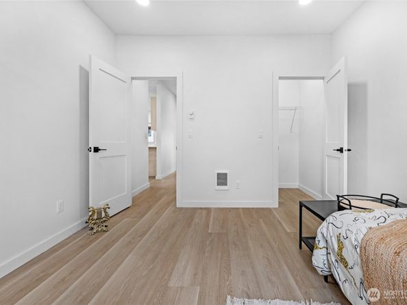 1602 Baker Avenue, Everett WA 98201