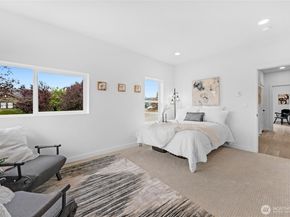 1602 Baker Avenue, Everett WA 98201