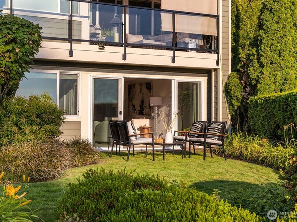 6620 Lake Washington Boulevard NE 101, Kirkland WA 98033
