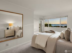 6620 Lake Washington Boulevard NE 101, Kirkland WA 98033